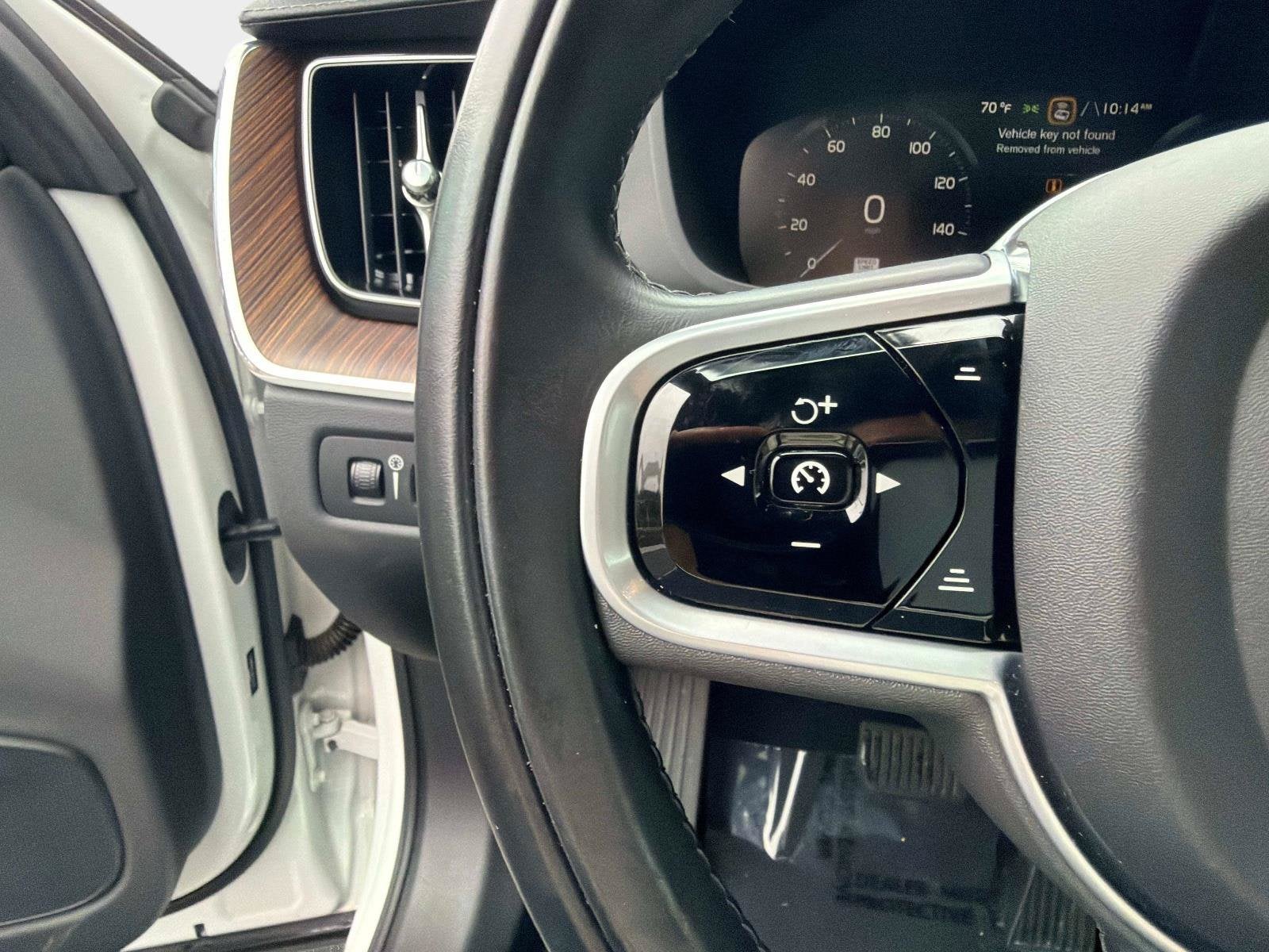 2021 Volvo XC60 Inscription Expression