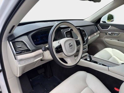 2024 Volvo XC90 Recharge Plug-In Hybrid Plus Bright Theme