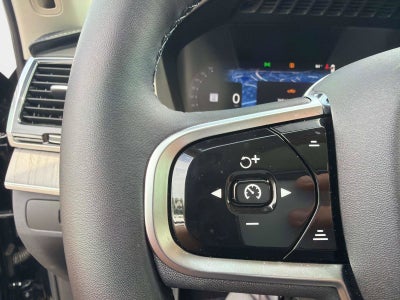2024 Volvo XC90 Recharge Plug-In Hybrid Ultimate Bright Theme