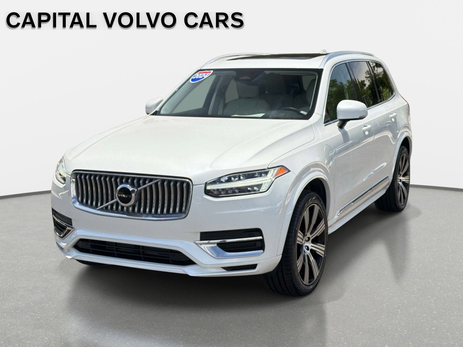 2024 Volvo XC90 T8 Recharge Core Bright Theme 4WD's photo