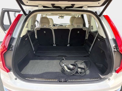2024 Volvo XC90 Recharge Plug-In Hybrid Core Bright Theme