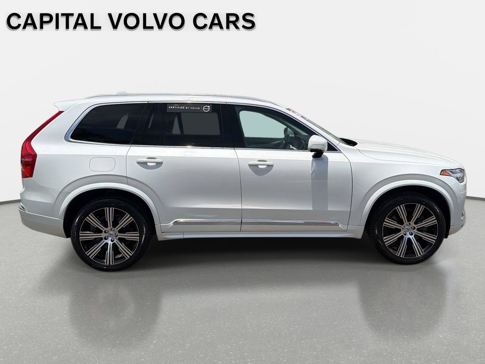 2024 Volvo XC90 Recharge Plug-In Hybrid Core Bright Theme