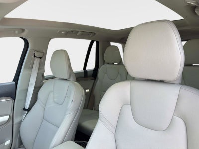 2024 Volvo XC90 Recharge Plug-In Hybrid Core Bright Theme