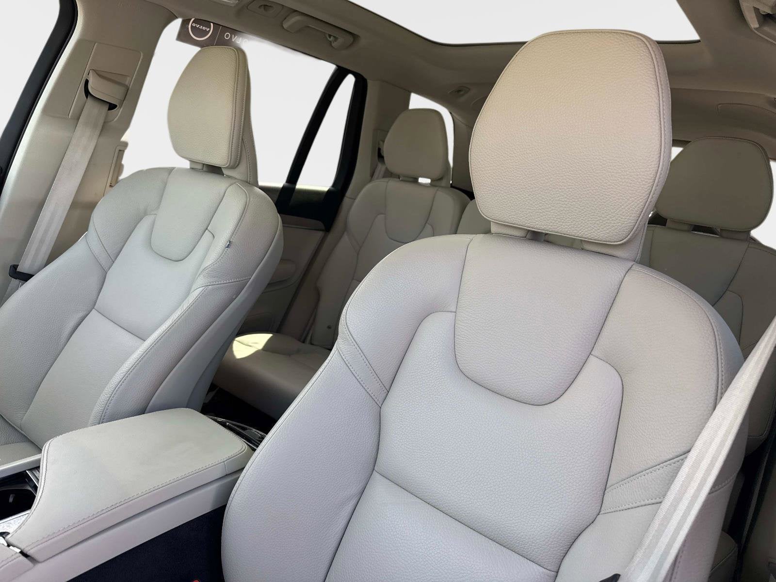 2025 Volvo XC90 Plug-In Hybrid Plus