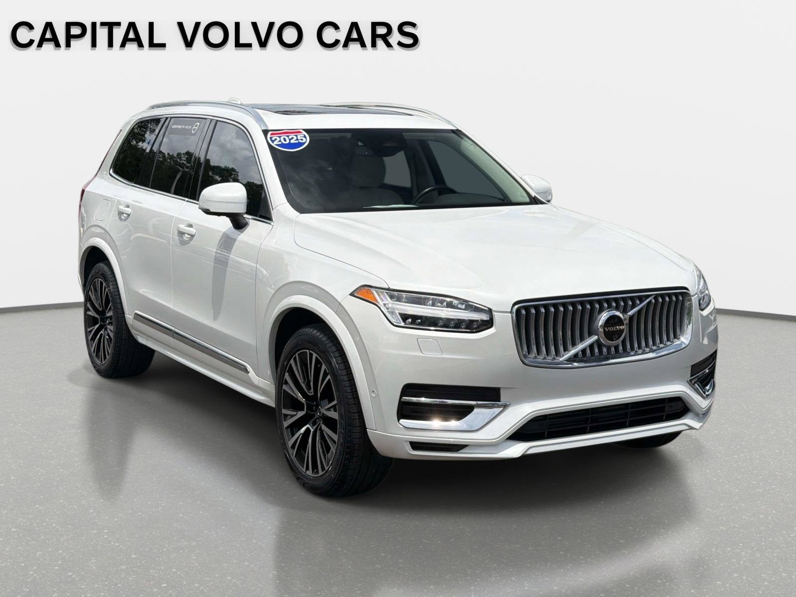 2025 Volvo XC90 Plug-In Hybrid Plus