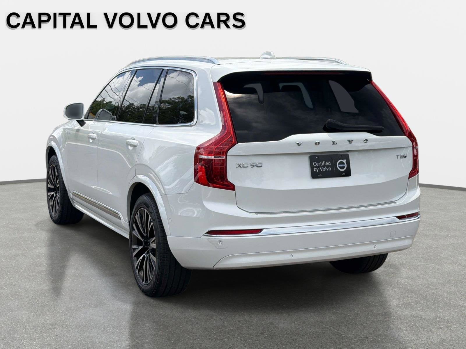 2025 Volvo XC90 Plug-In Hybrid Plus