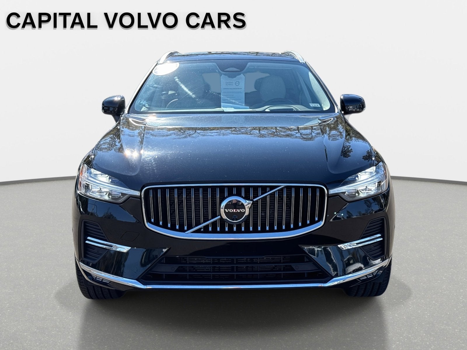 2023 Volvo XC60 Ultimate Bright Theme