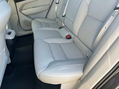 2023 Volvo XC60 Plus Dark Theme