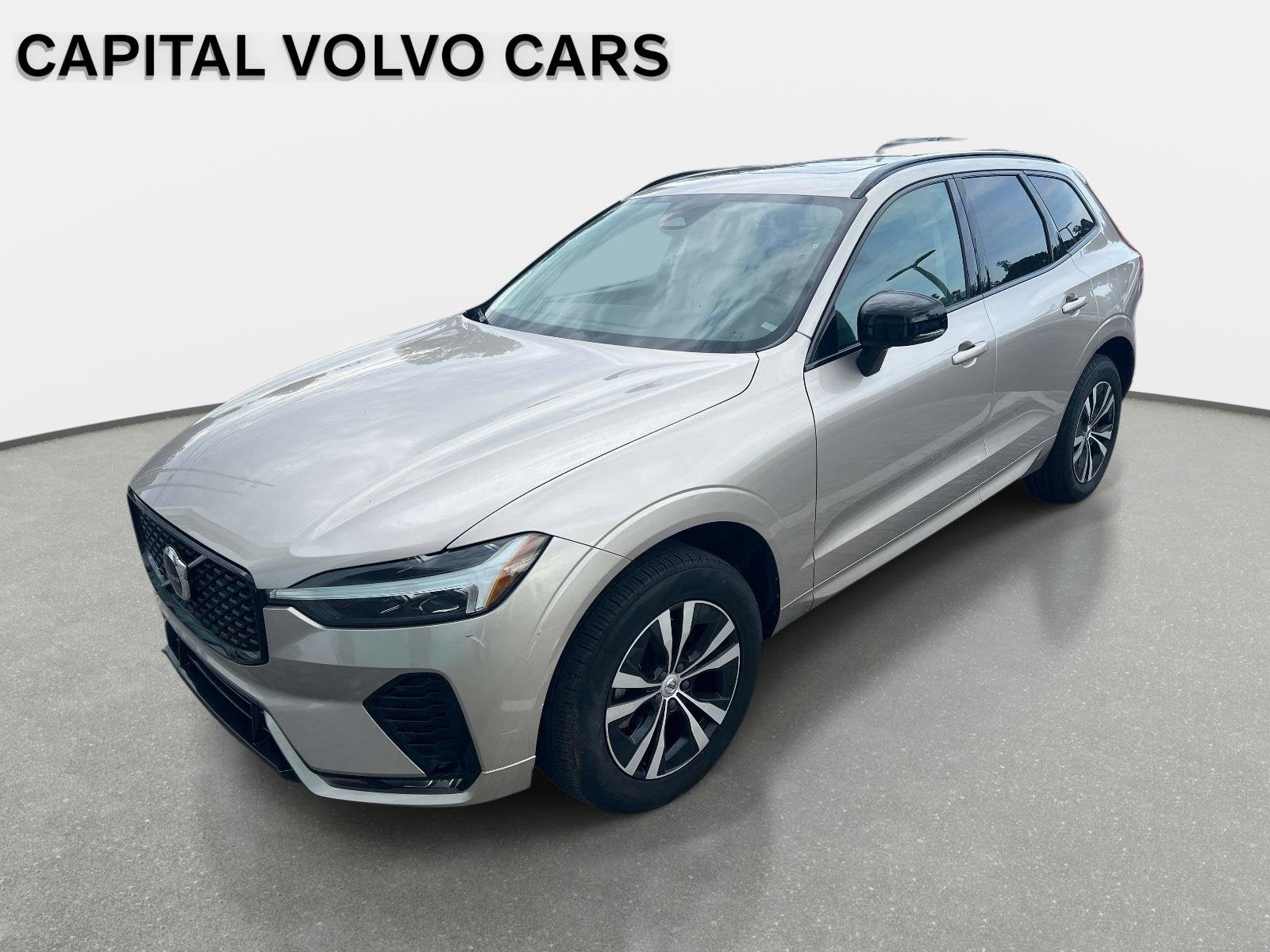 2024 Volvo XC60 Core Dark Theme