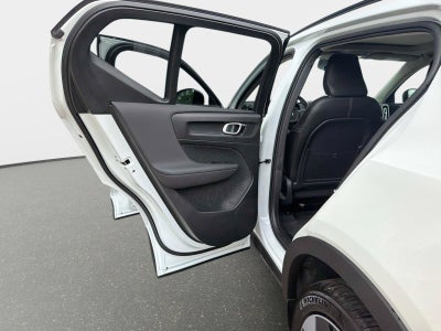 2026 Volvo XC40 Plus