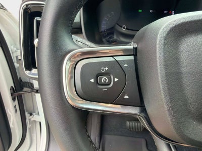2026 Volvo XC40 Plus