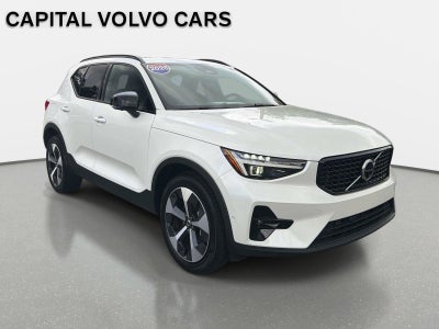 2026 Volvo XC40 Plus