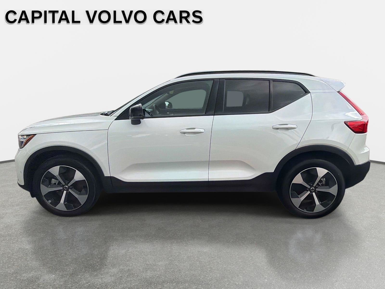 2026 Volvo XC40 Plus