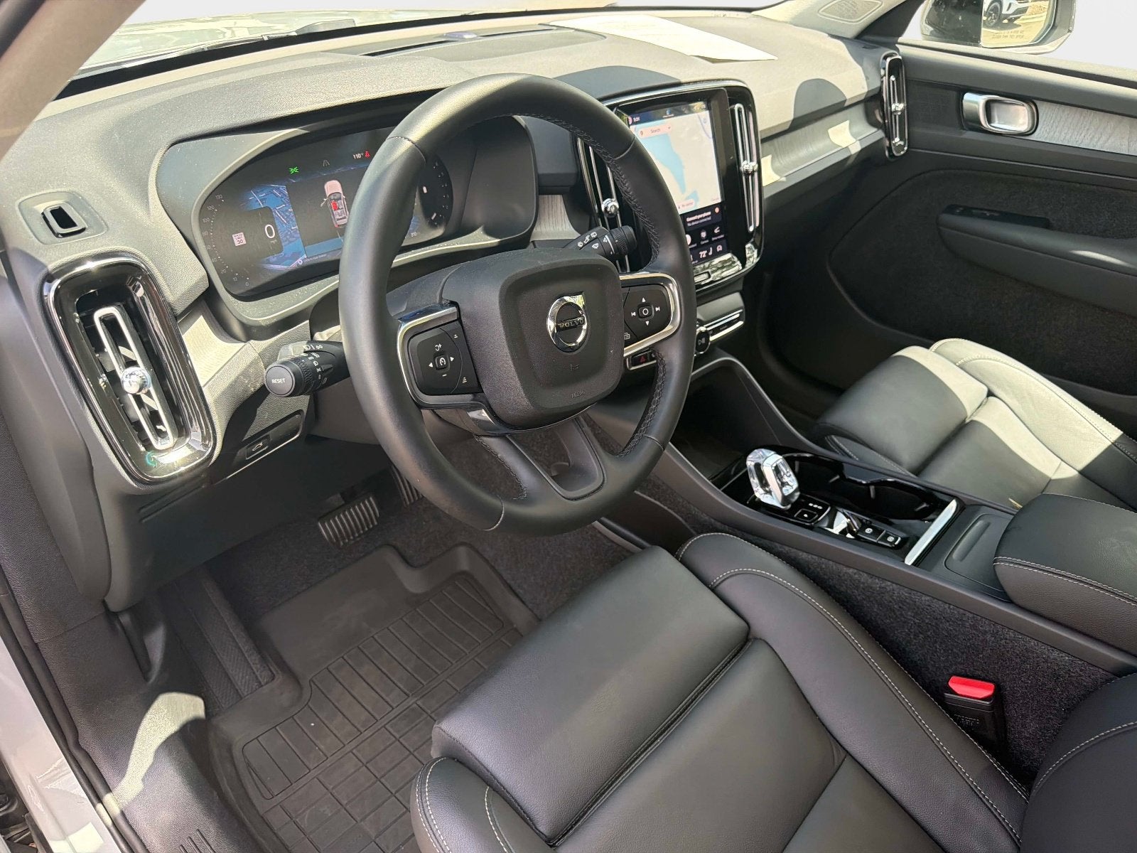 2026 Volvo XC40 Plus