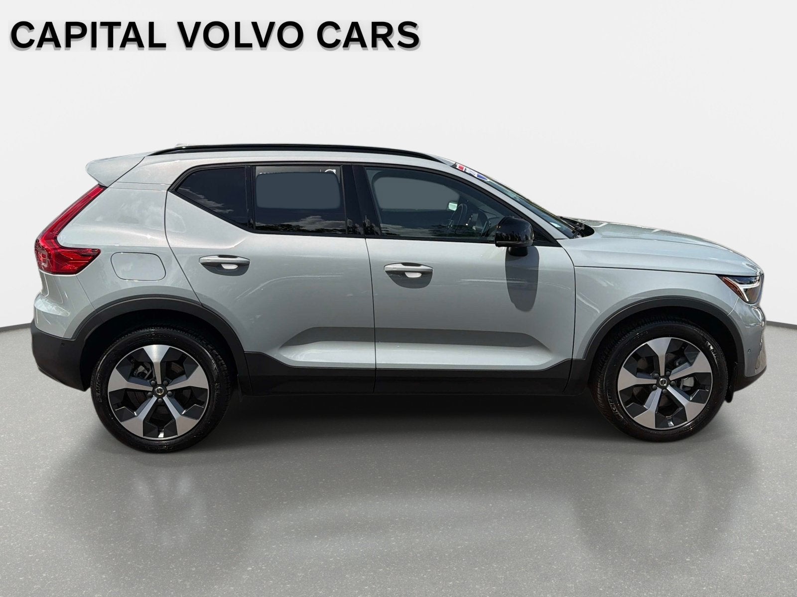 2026 Volvo XC40 Plus
