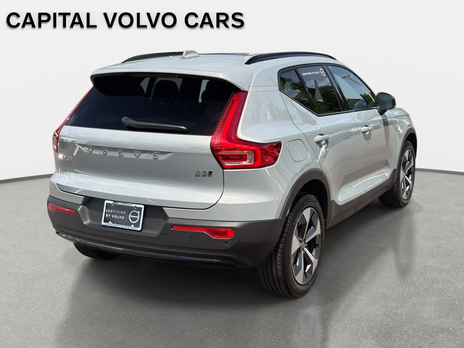 2026 Volvo XC40 Plus