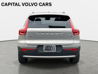 2025 Volvo XC40 Plus Bright Theme