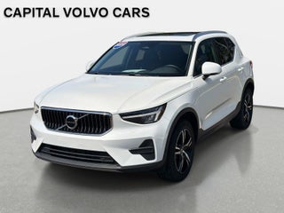 2025 Volvo XC40 Core Bright Theme