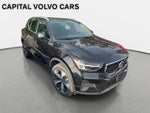 2025 Volvo XC40 Core Bright Theme