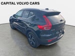2025 Volvo XC40 Core Bright Theme
