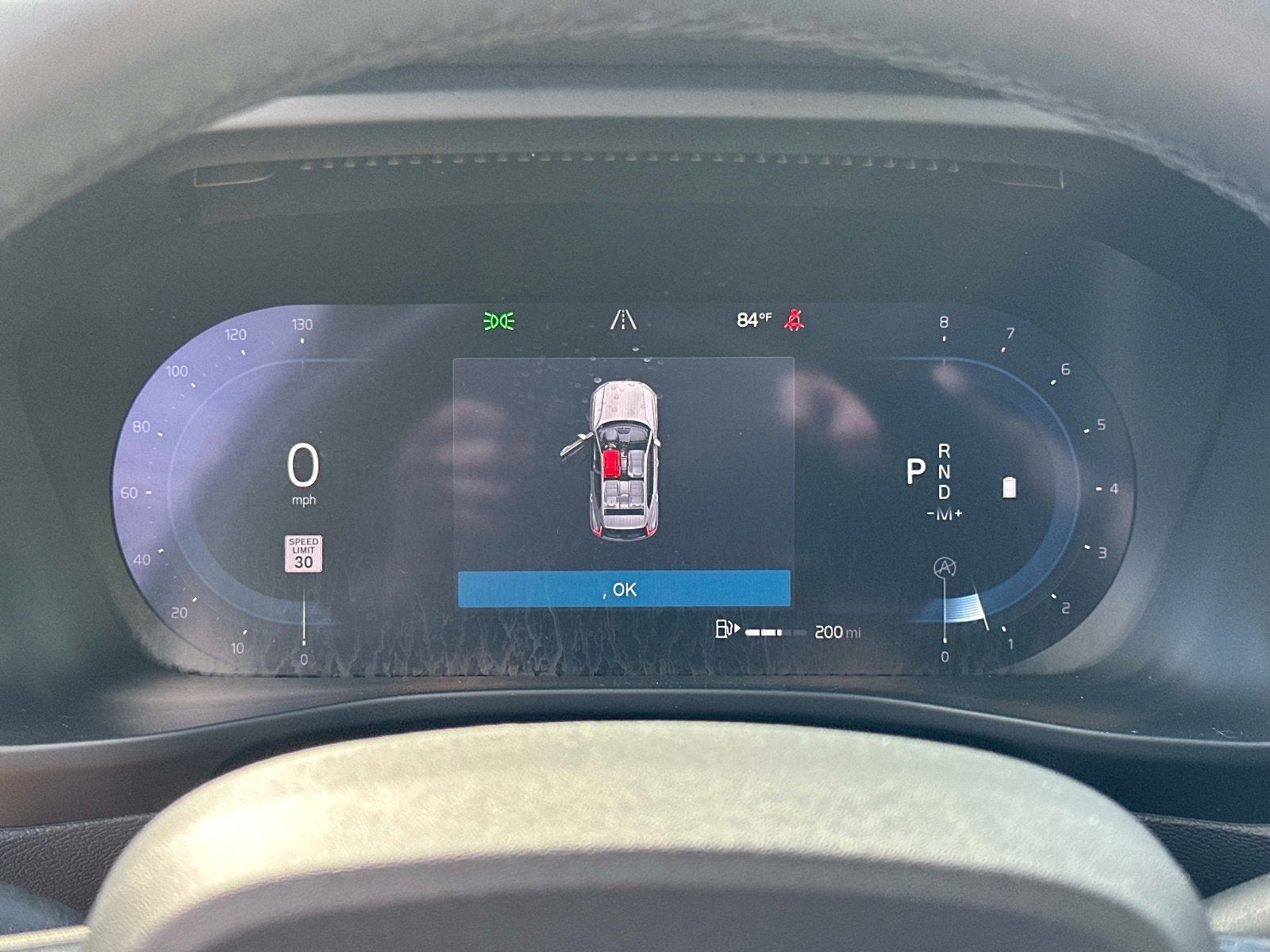 2025 Volvo XC40 Core Bright Theme