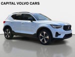 2024 Volvo XC40 Plus Dark Theme