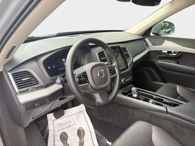 2025 Volvo XC90 Core