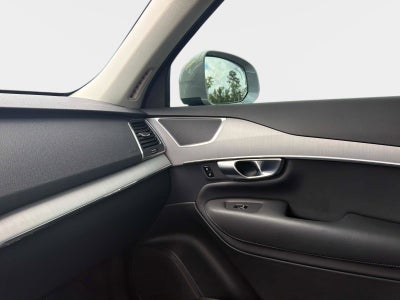 2025 Volvo XC90 Core