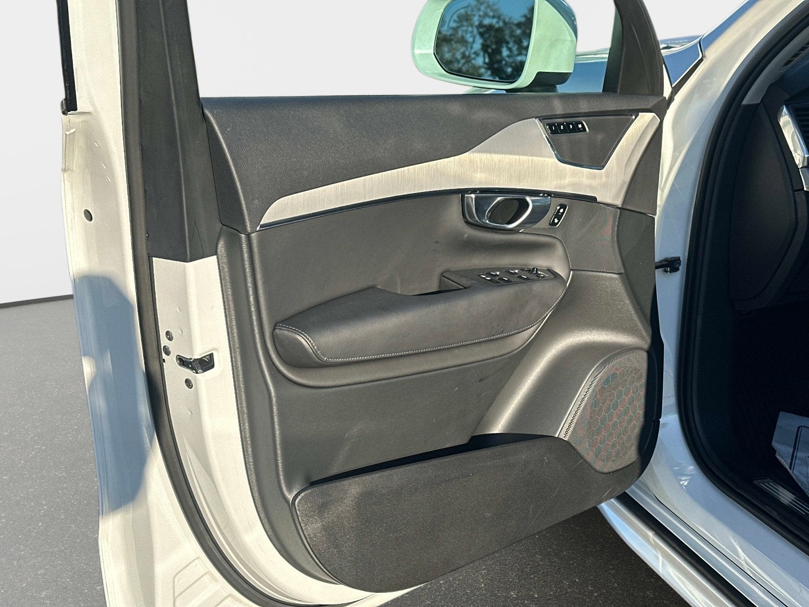 2025 Volvo XC90 Core