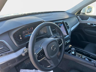 2025 Volvo XC90 Core