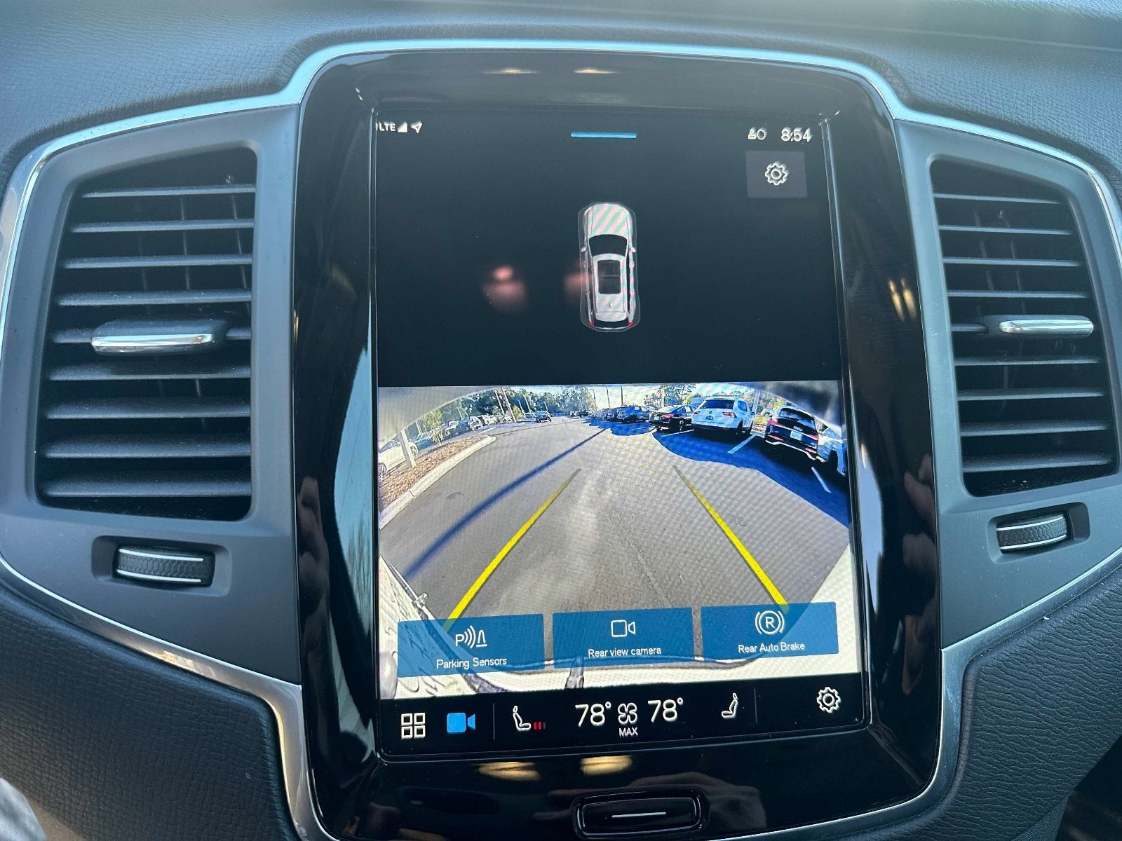 2025 Volvo XC90 Core