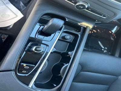 2025 Volvo XC90 Core