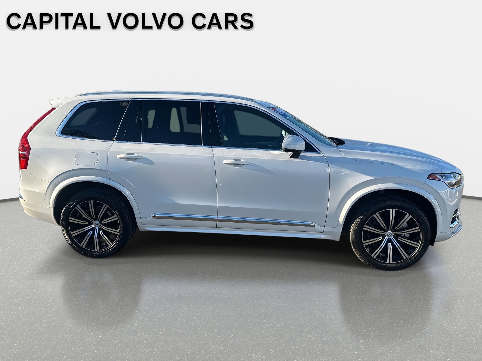2025 Volvo XC90 Core