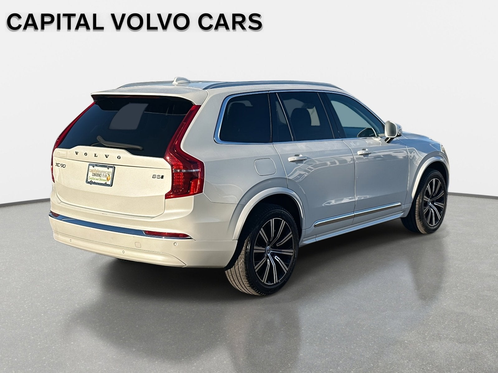 2025 Volvo XC90 Core