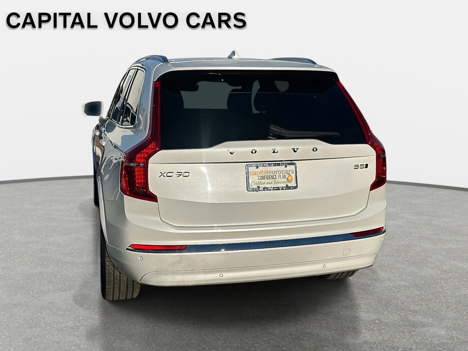2025 Volvo XC90 Core