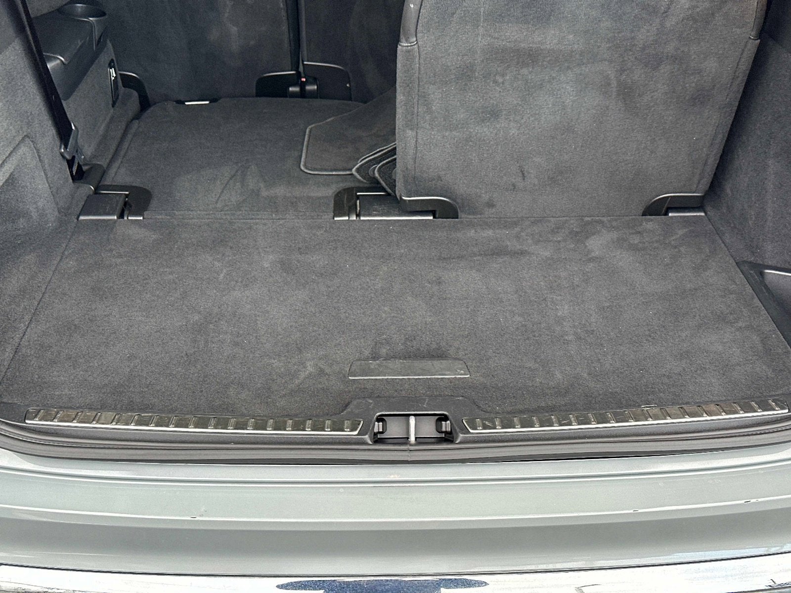 2025 Volvo XC90 Core