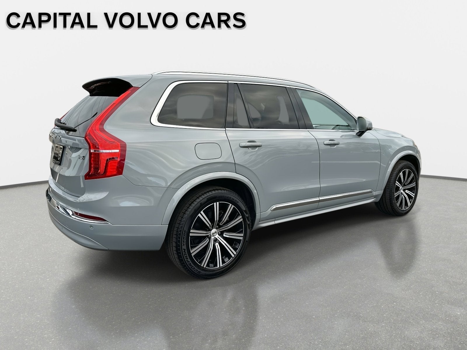 2025 Volvo XC90 Core