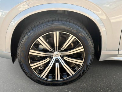 2025 Volvo XC90 Core