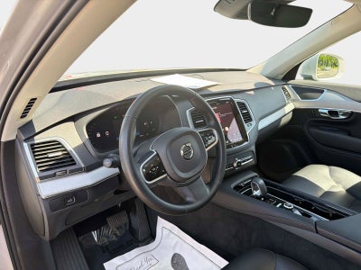 2025 Volvo XC90 Core