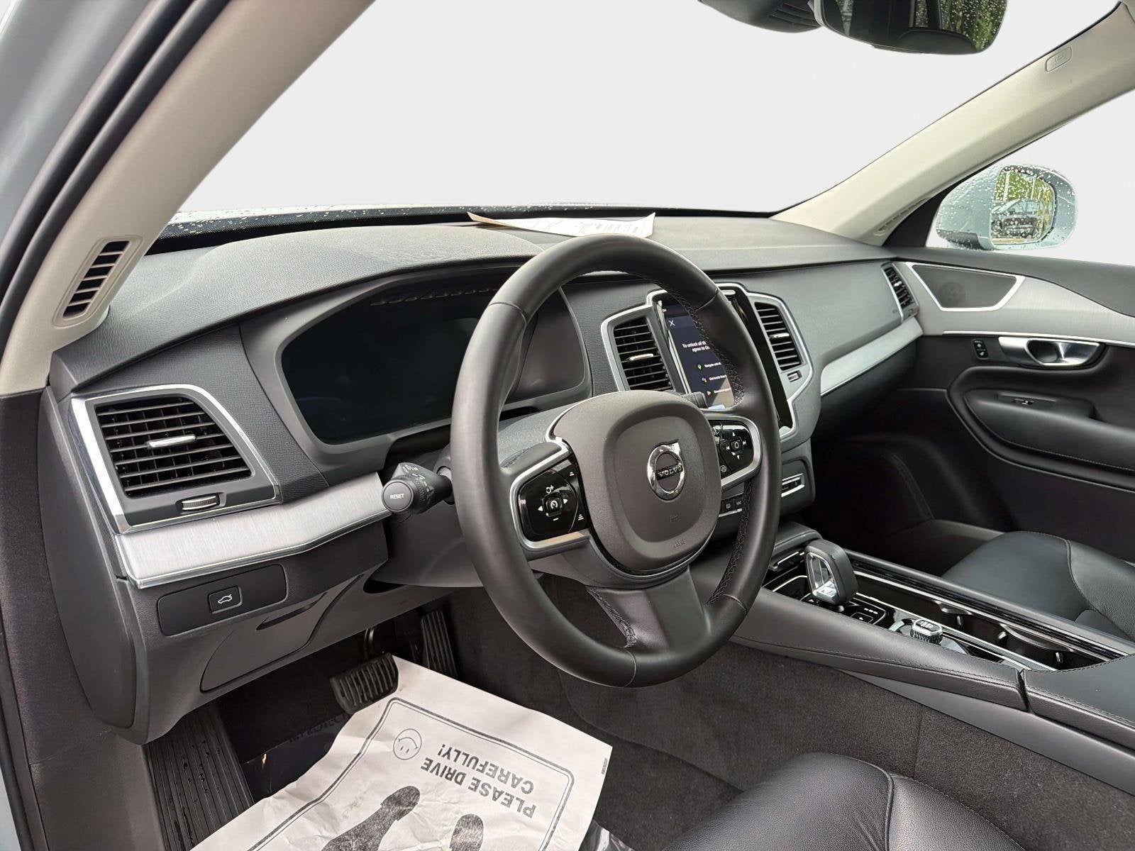 2025 Volvo XC90 Core