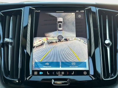 2025 Volvo XC60 Plus