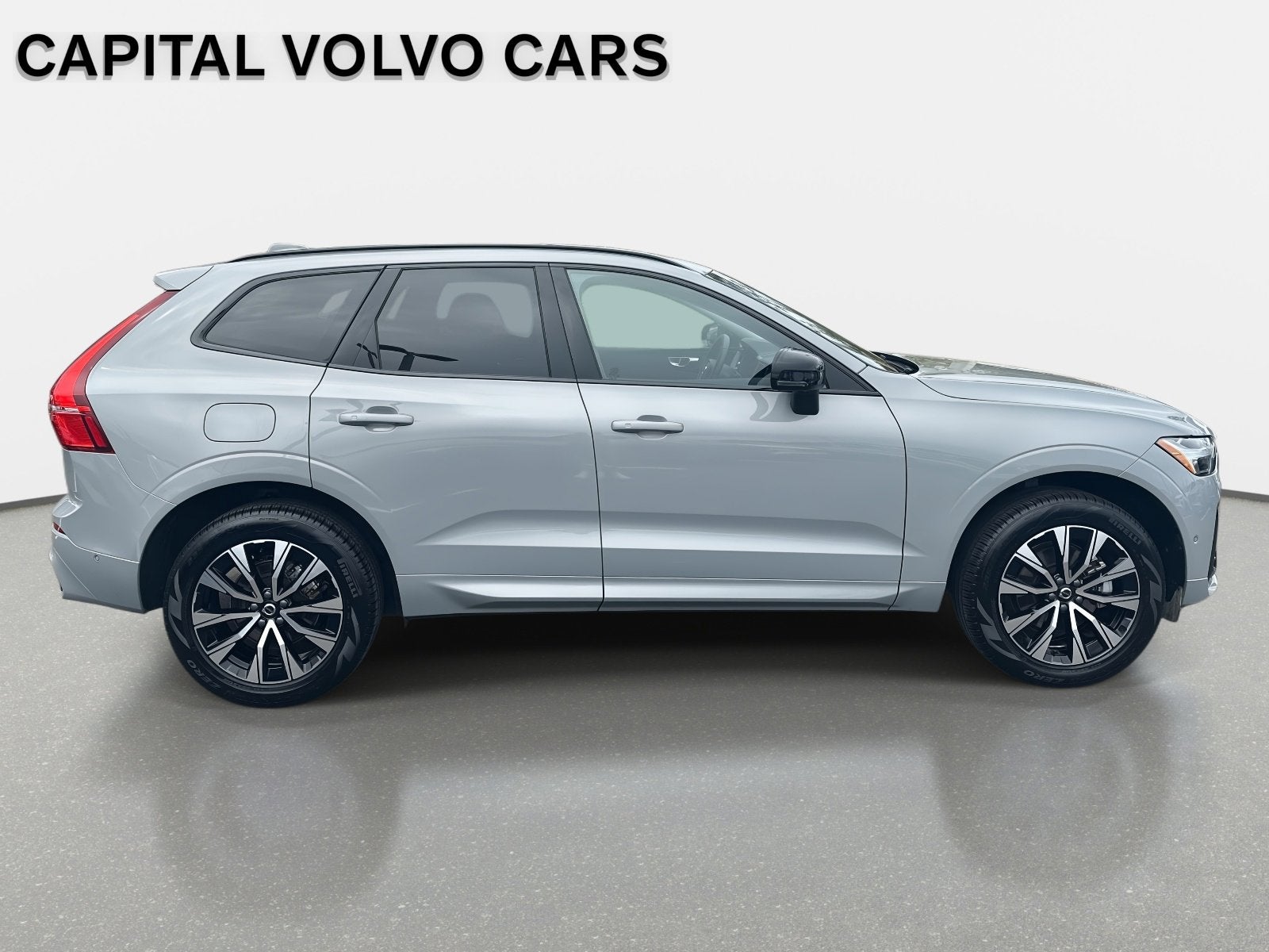 2025 Volvo XC60 Plus