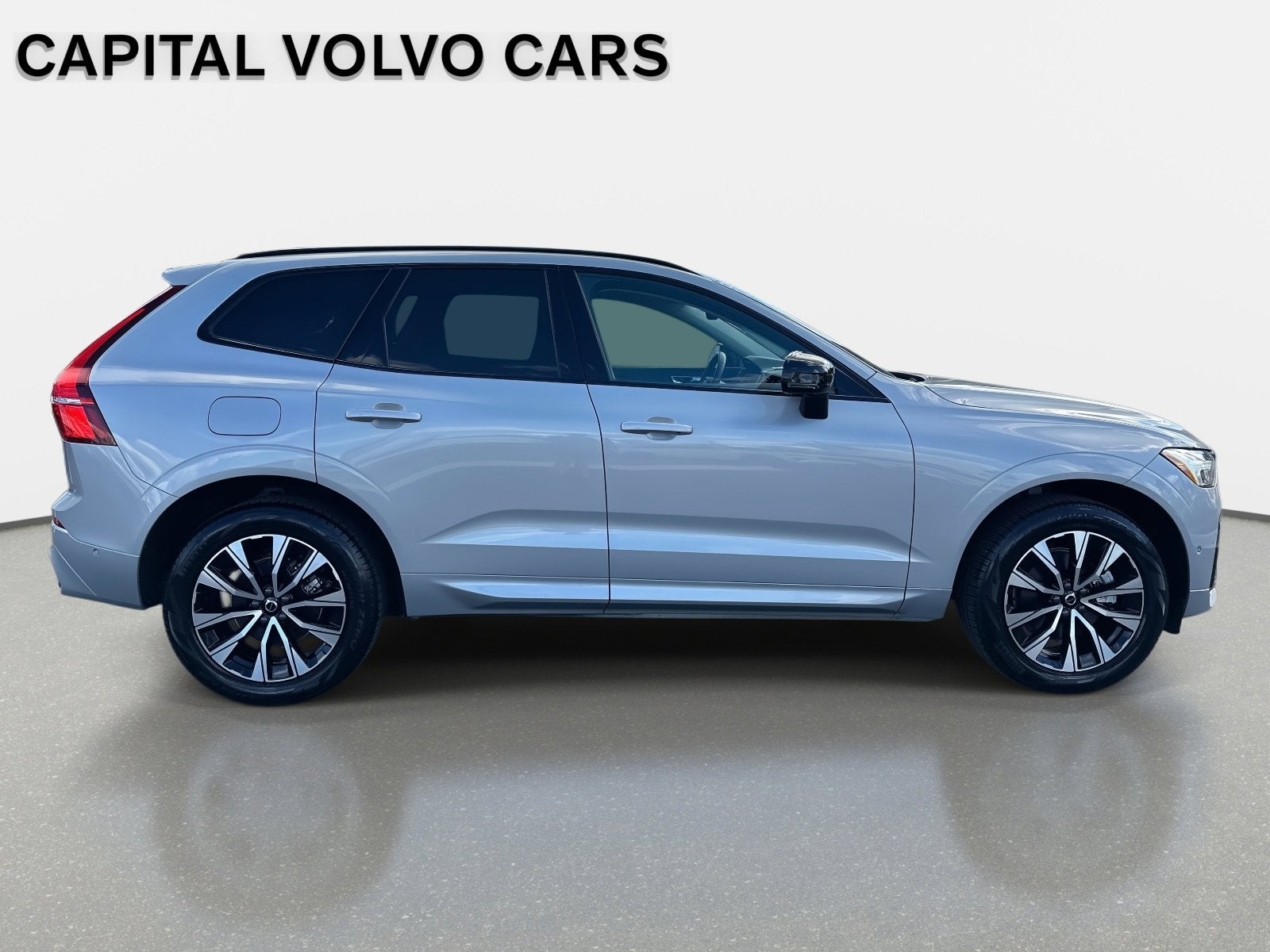 2025 Volvo XC60 Plus