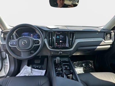 2025 Volvo XC60 Plus