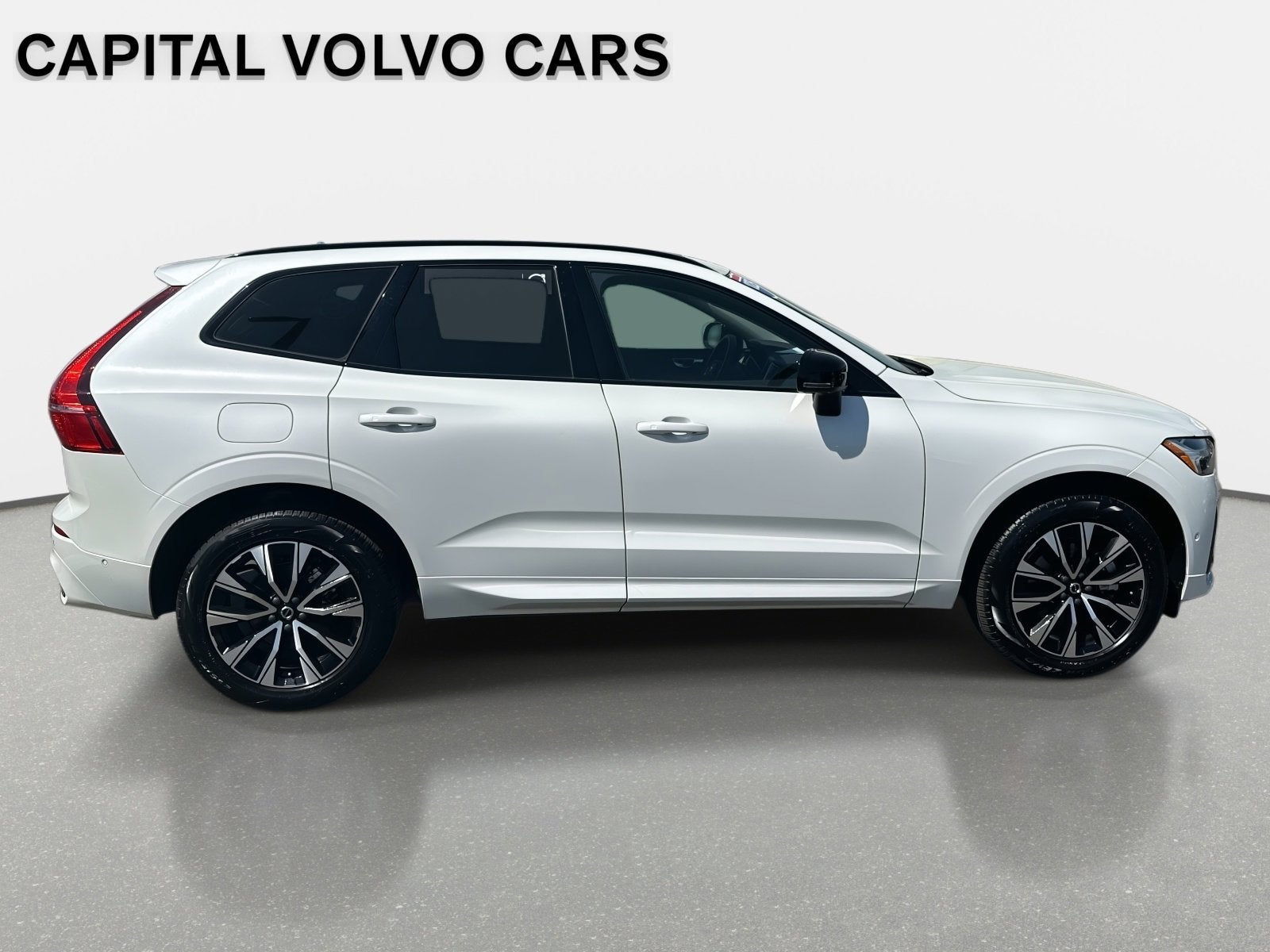 2025 Volvo XC60 Plus