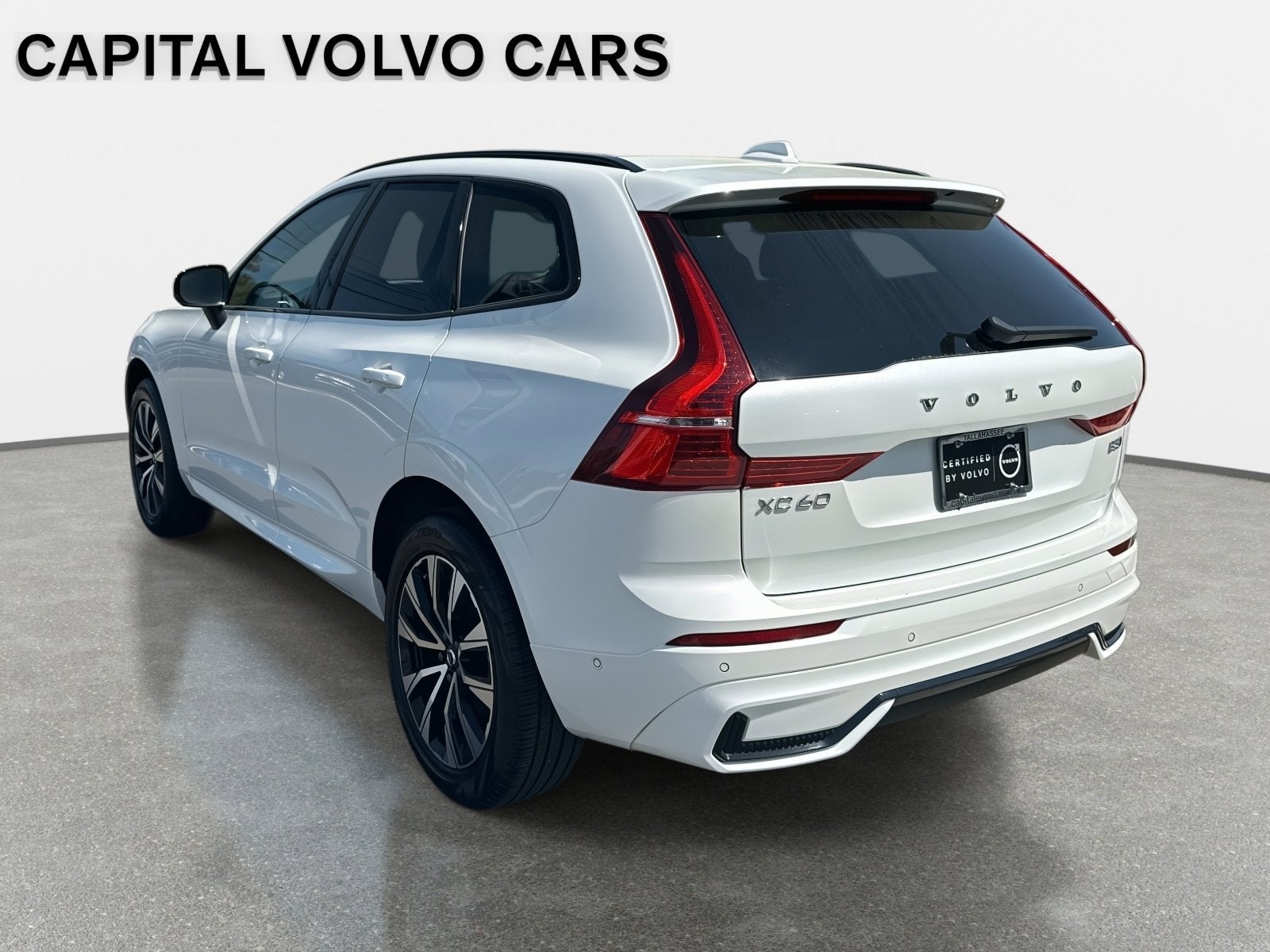 2025 Volvo XC60 Plus
