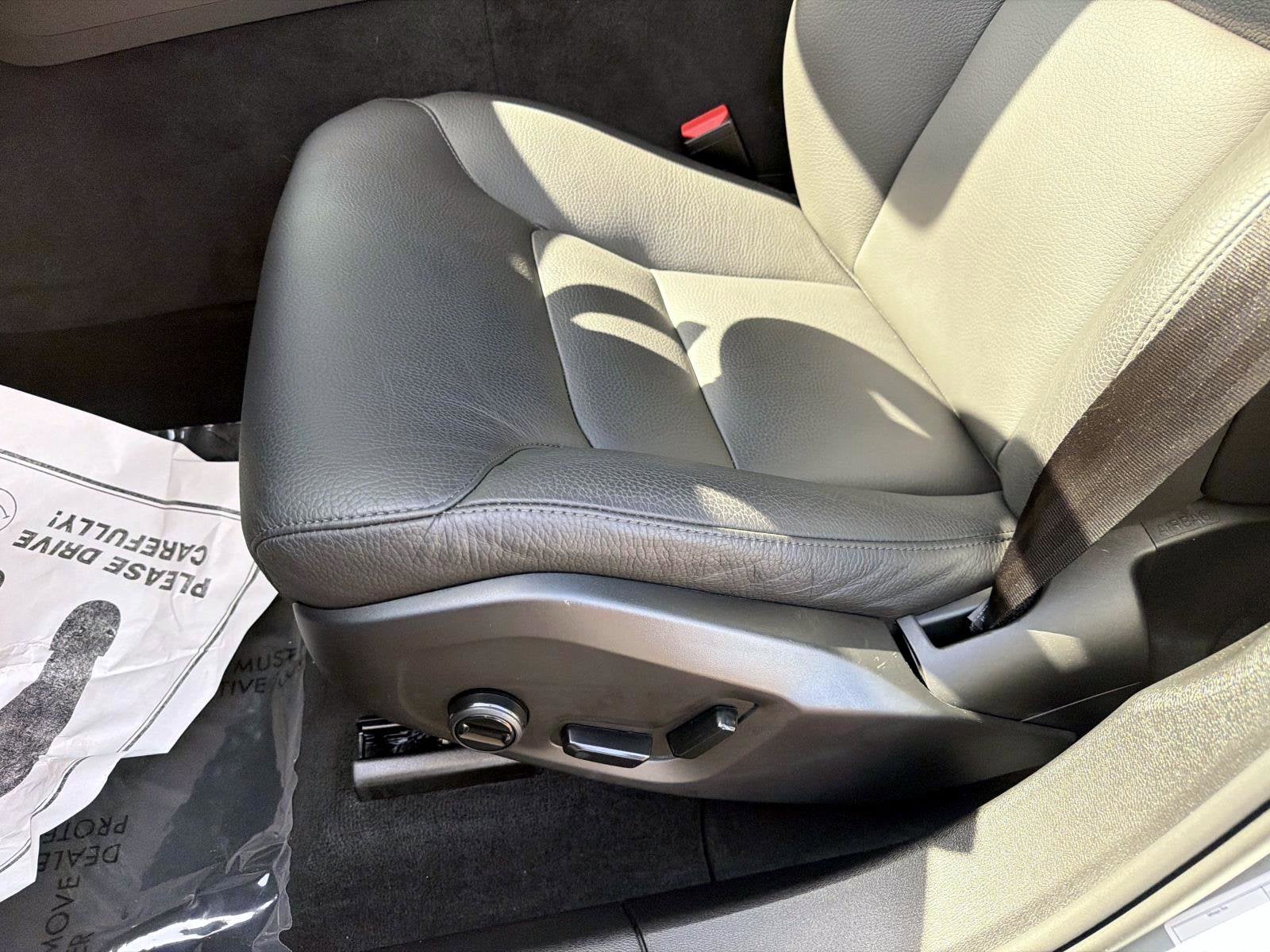 2025 Volvo XC60 Plus