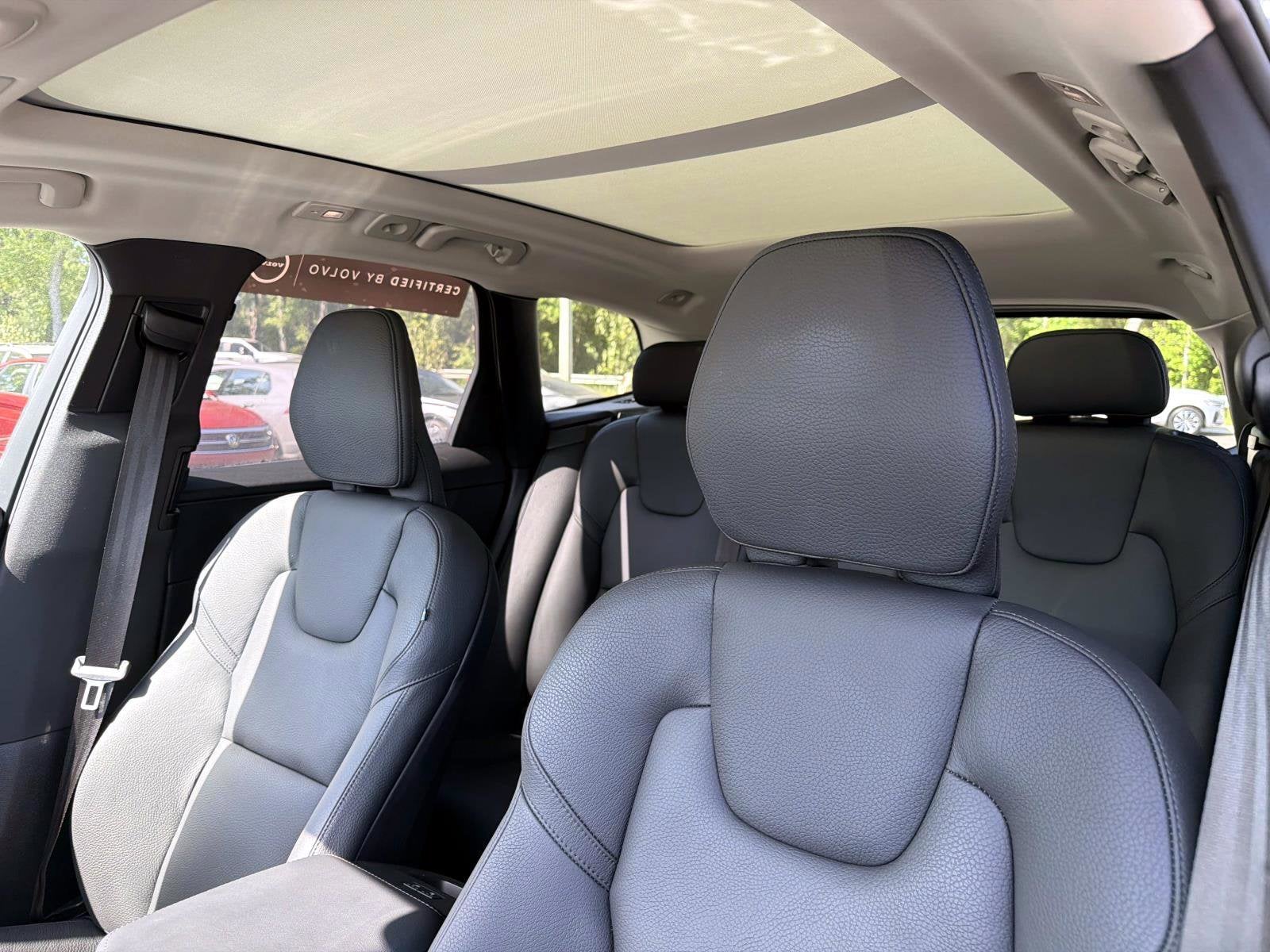 2025 Volvo XC60 Plus