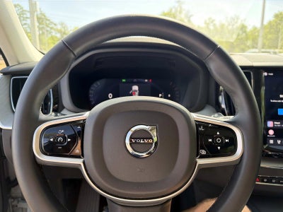 2025 Volvo XC60 Plus