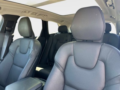 2025 Volvo XC60 Plus